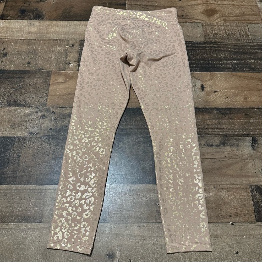 Zyia Gold Leopard Light n Tight Hi-Rise 7/8 Leggings - Picture 3 of 5